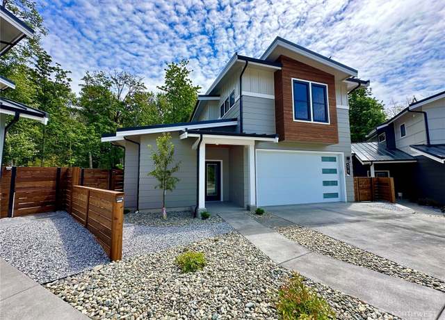 Property at 578 Creston Ct, Bellingham, WA 98229, 3 beds, 2.5 baths