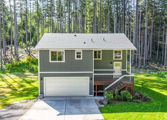 Property at 12889 SW Bear Lake Dr, Port Orchard, WA 98367, 3 beds, 2.5 baths