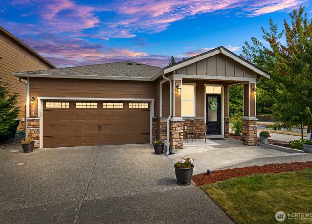 Property at 5725 86th Dr NE, Marysville, WA 98270, 3 beds, 2 baths