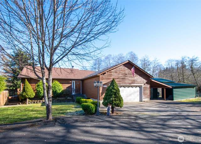 Property at 255 Trout Lakes Rd, Castle Rock, WA 98611, 3 beds, 2.5 baths