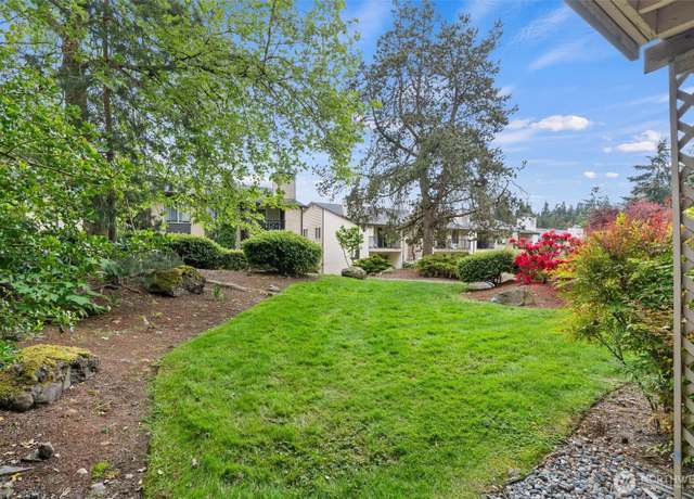 Property at 12515 NE 145th Pl Unit D121, Kirkland, WA 98034, 1 bed, 1 bath
