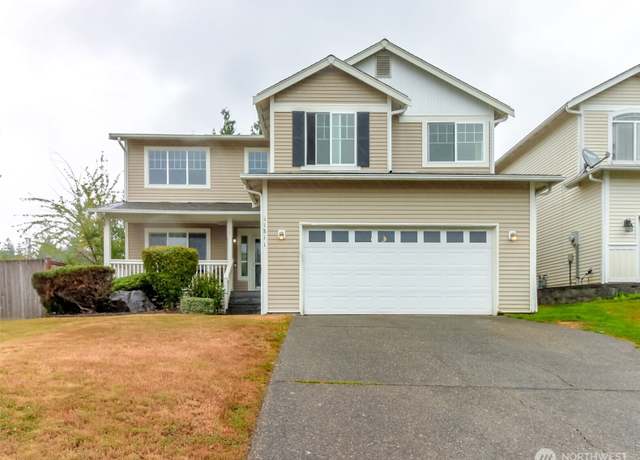 Property at 11811 126th Street Ct E, Puyallup, WA 98374, 4 beds, 2.5 baths