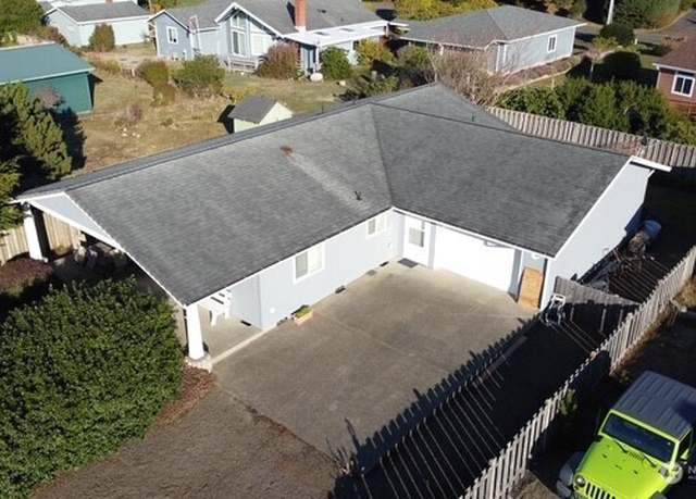 Property at 23800 J Pl, Ocean Park, WA 98640, 3 beds, 2 baths