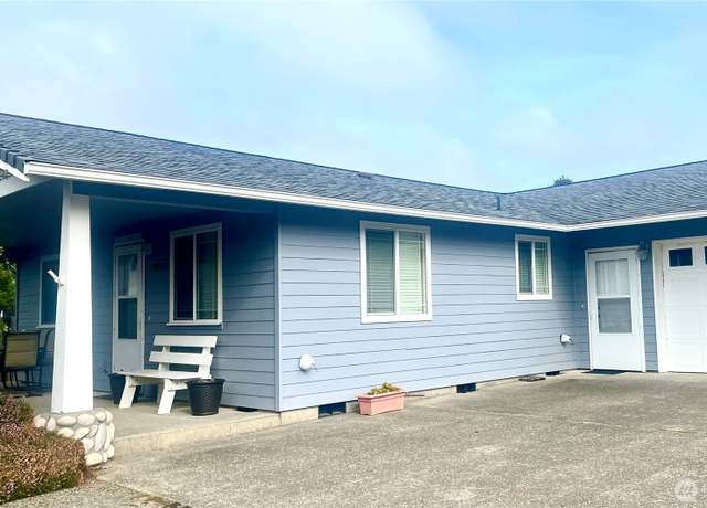 Property at 23800 J Pl, Ocean Park, WA 98640, 3 beds, 2 baths