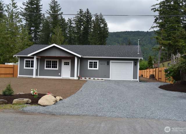 Property at 8452 Aspen Ct, Maple Falls, WA 98266, 3 beds, 2 baths