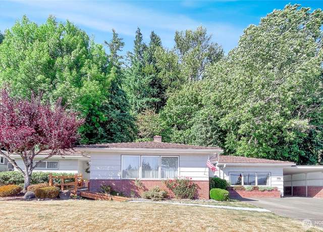 Property at 2116 Cascade Way, Longview, WA 98632, 4 beds, 1.5 baths
