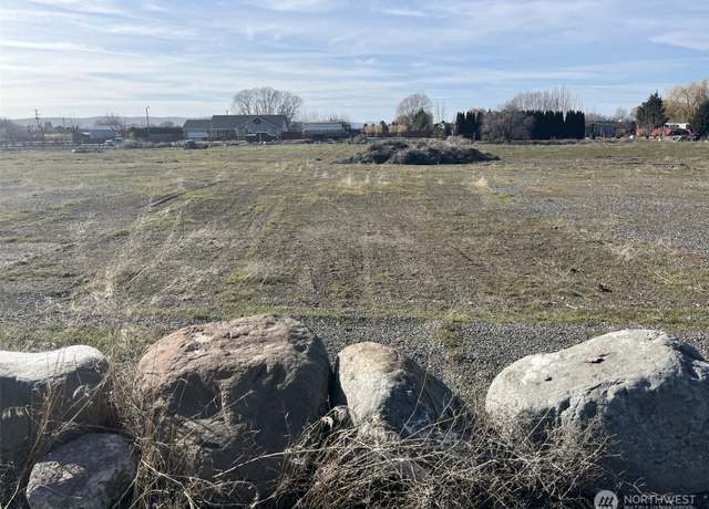 Property at 0 Lot 2, Pancho Villa Ln, Othello, WA 99344