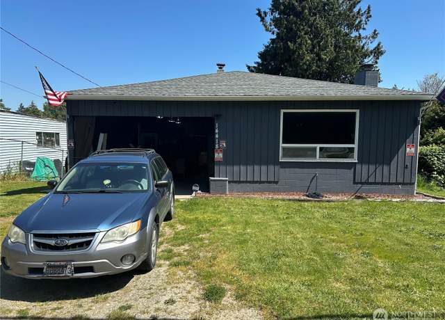Property at 14418 51st Ave S, Tukwila, WA 98168, 2 beds, 2 baths