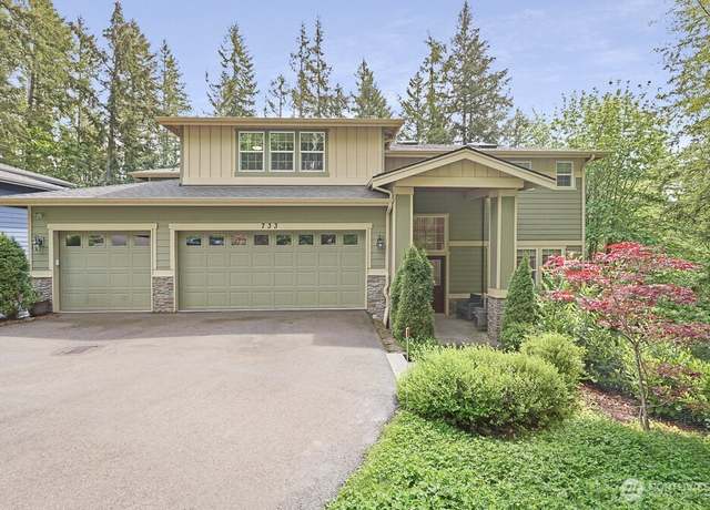 Property at 733 222 Pl NE, Sammamish, WA 98074, 4 beds, 4 baths