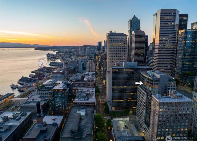Property at 715 2nd Ave #1801, Seattle, WA 98104, 2 beds, 3 baths