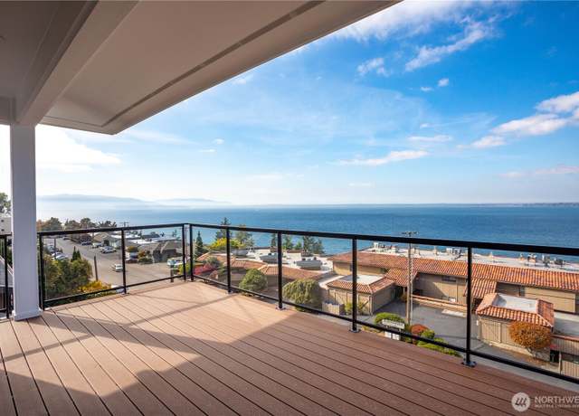 Property at 312 N State St #201, Bellingham, WA 98225, 2 beds, 2.5 baths