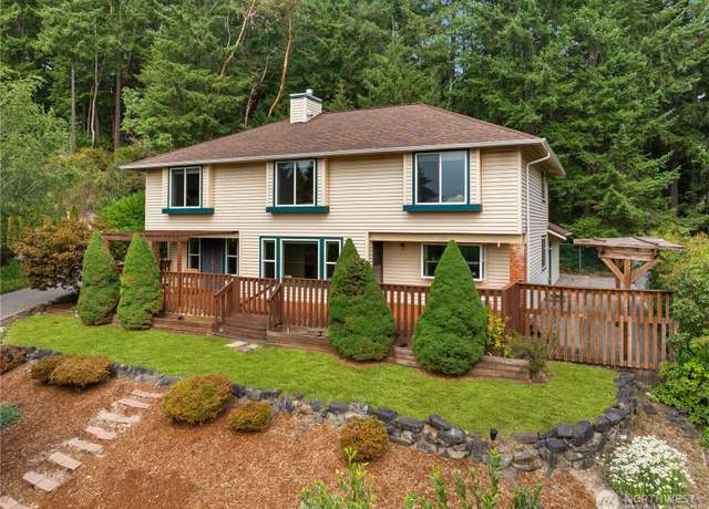Property at 7814 67th St NW, Gig Harbor, WA 98335, 4 beds, 2.5 baths