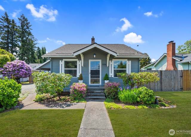 Property at 1254 Mchugh Ave, Enumclaw, WA 98022, 3 beds, 1 bath