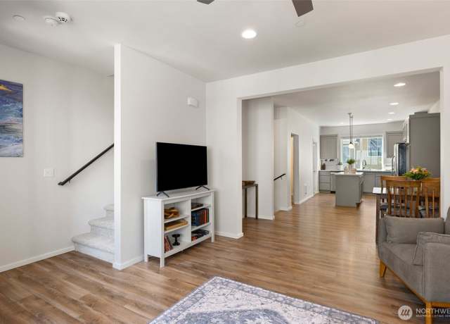 Property at 3312 156th St SW Unit E4, Lynnwood, WA 98087, 2 beds, 2.5 baths