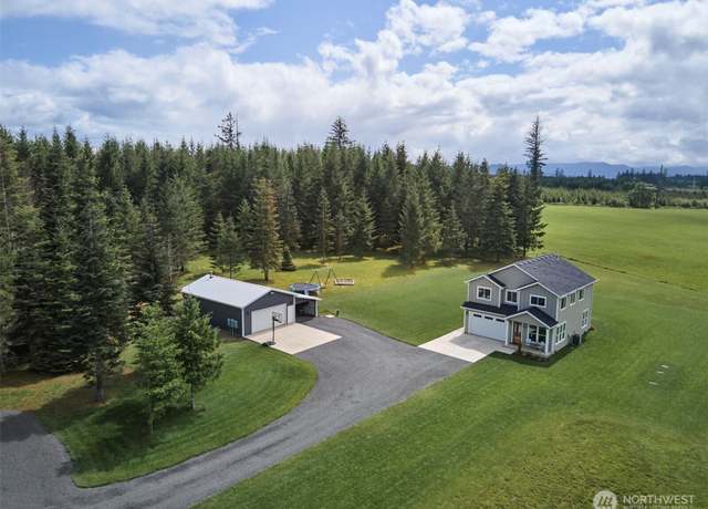 Property at 237 Bear Creek Ln, Winlock, WA 98596, 4 beds, 2.5 baths