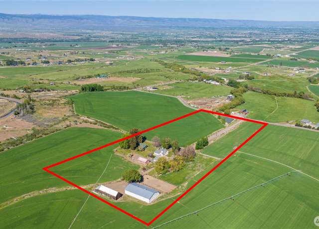 Property at 5500 Weaver Rd, Ellensburg, WA 98926, 4 beds, 2.5 baths