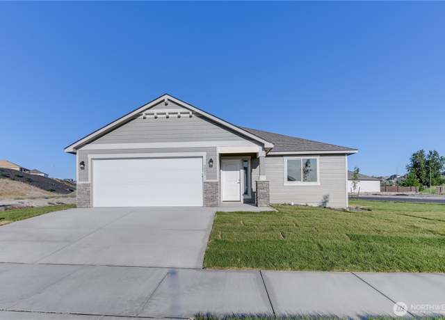 Property at 4255 W Sandy Ct, Moses Lake, WA 98837, 3 beds, 2 baths