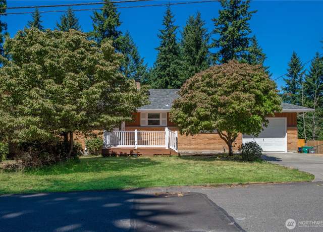 Property at 528 S 302nd St, Federal Way, WA 98003, 4 beds, 2 baths