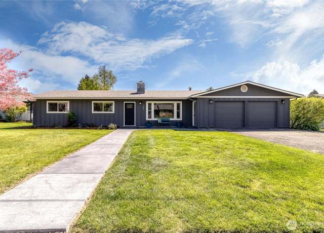 Property at 1836 Pike Pl, Walla Walla, WA 99362, 3 beds, 2.5 baths