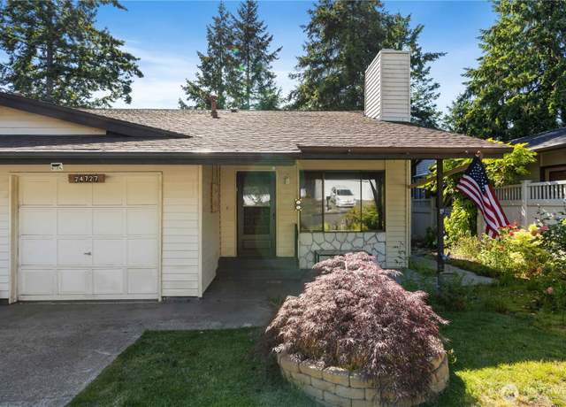 Property at 24727 12th Ave S, Des Moines, WA 98198, 2 beds, 1.5 baths