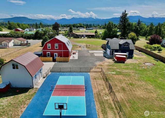 Property at 132 Milky Way, Sequim, WA 98382, 4 beds, 3.5 baths
