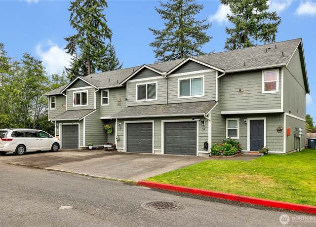 Property at 1302 110th St E #37, Tacoma, WA 98445, 3 beds, 2.5 baths