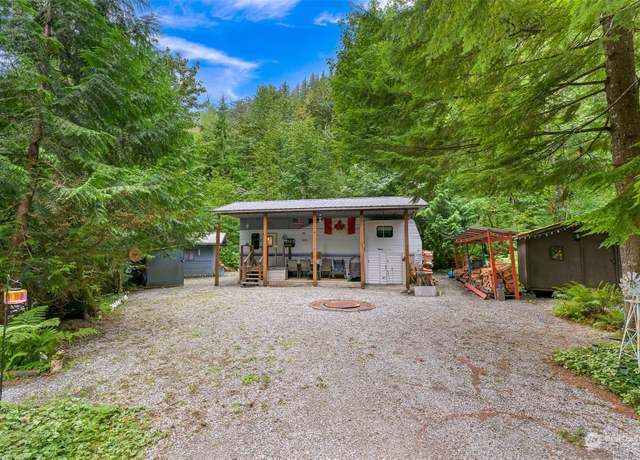 Property at 1056 Birch Ln, Sumas, WA 98266, 1 bed, 1 bath