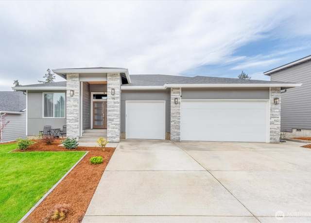 Property at 15 Alexia Ct, Longview, WA 98632, 4 beds, 3.5 baths