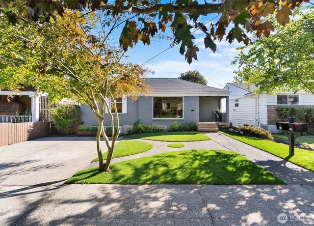 Property at 3228 34th Ave W, Seattle, WA 98199, 5 beds, 3 baths