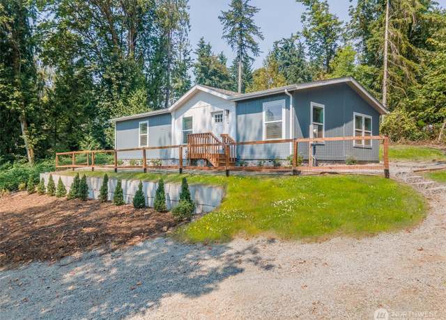 Property at 371 E Panorama Dr, Shelton, WA 98584, 3 beds, 2 baths