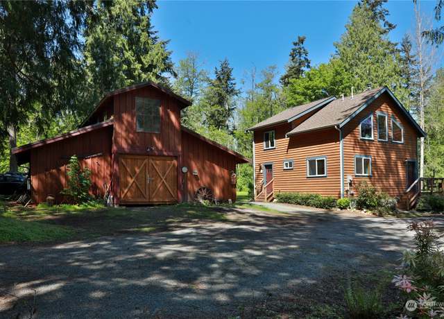 Property at 1940 Cattail Ln, Freeland, WA 98249, 4 beds, 3.5 baths
