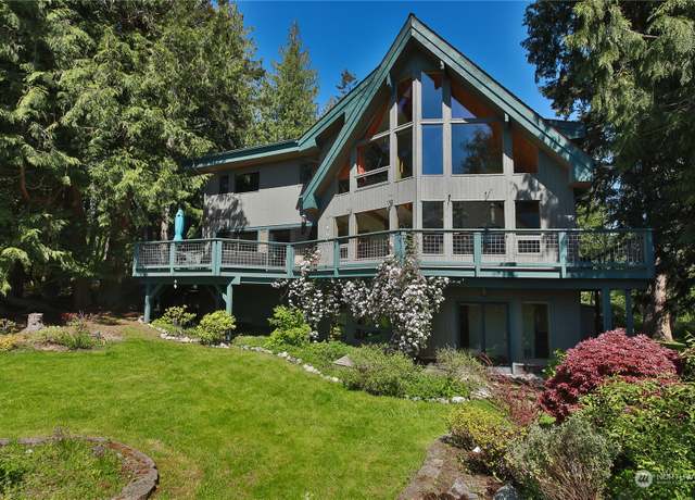 Property at 1940 Cattail Ln, Freeland, WA 98249, 4 beds, 3.5 baths