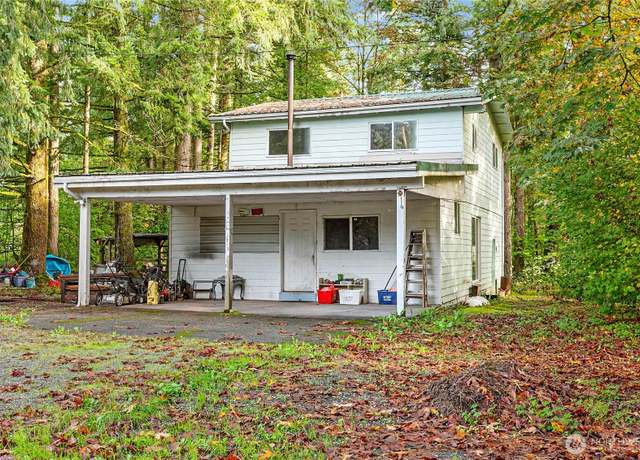 Property at 6200 Mt Baker Hwy, Deming, WA 98244, 4 beds, 2 baths