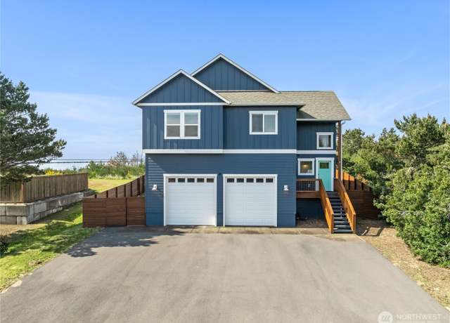 Property at 193 Marine View Dr SE, Ocean Shores, WA 98569, 2 beds, 2 baths