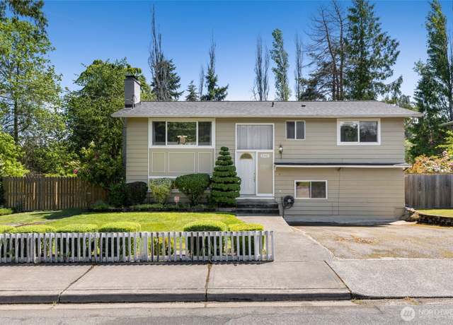 Property at 21401 54th Pl W, Mountlake Terrace, WA 98043, 5 beds, 2 baths