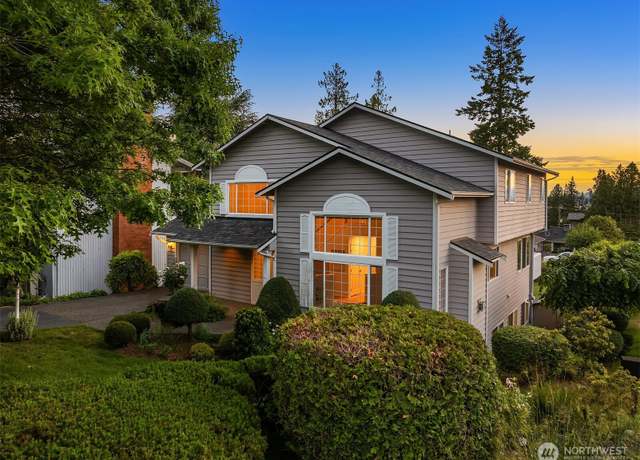 Property at 9603 California Ave SW, Seattle, WA 98136, 4 beds, 3.5 baths