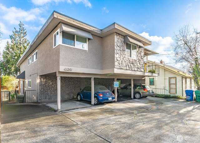 Property at 4456 Whitman Ave N, Seattle, WA 98103, 8 beds, 7 baths