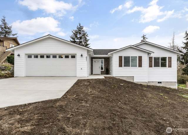 Property at 651 Cranberry Dr, Oak Harbor, WA 98277, 2 beds, 2 baths