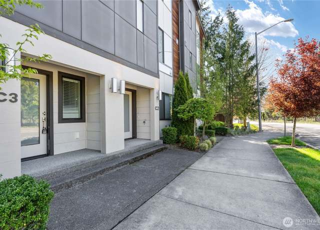 Property at 16021 Manor Way Unit C-3, Lynnwood, WA 98087, 3 beds, 3.5 baths