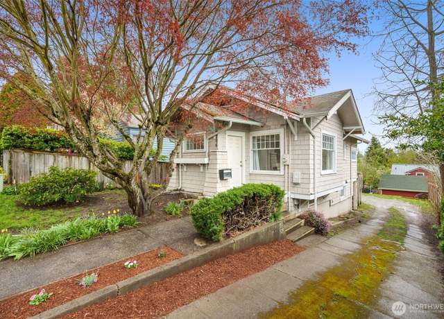 Property at 5706 35th Ave NE, Seattle, WA 98105, 5 beds, 2 baths