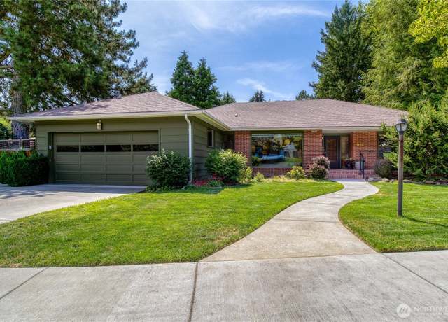 Property at 1012 Catherine St, Walla Walla, WA 99362, 3 beds, 2 baths