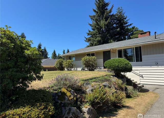 Property at 22720 90th Ave W, Edmonds, WA 98026, 4 beds, 2 baths