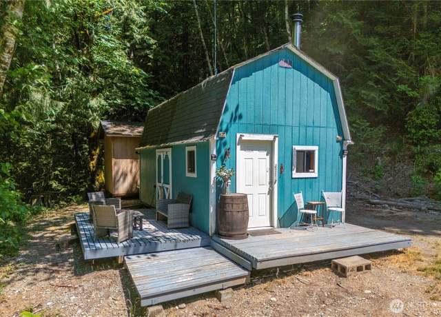 Property at 5 Eastside Dr, Hoodsport, WA 98548