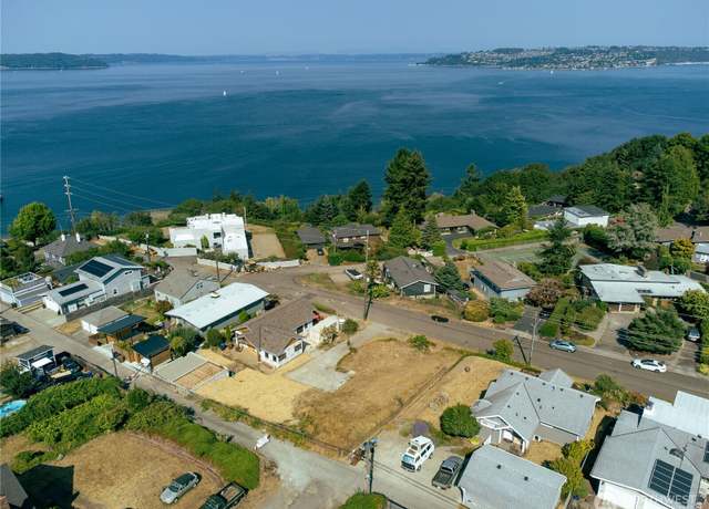 Property at 4636 N Gove St, Tacoma, WA 98407