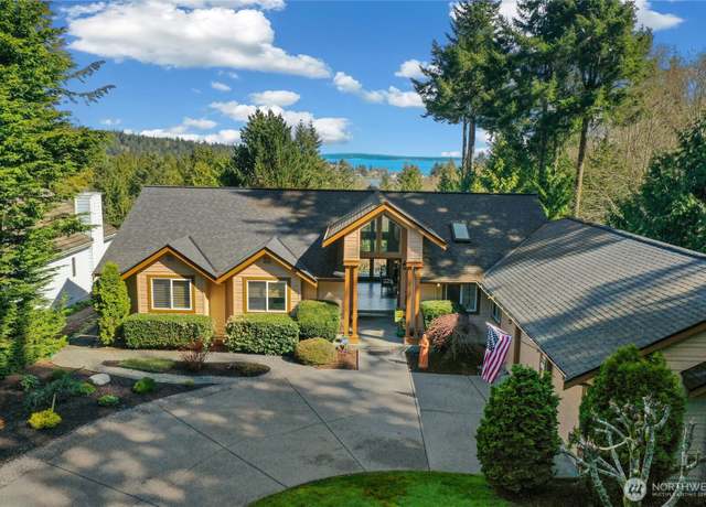 Property at 105 Edgewood Dr, Port Ludlow, WA 98365, 3 beds, 2.5 baths