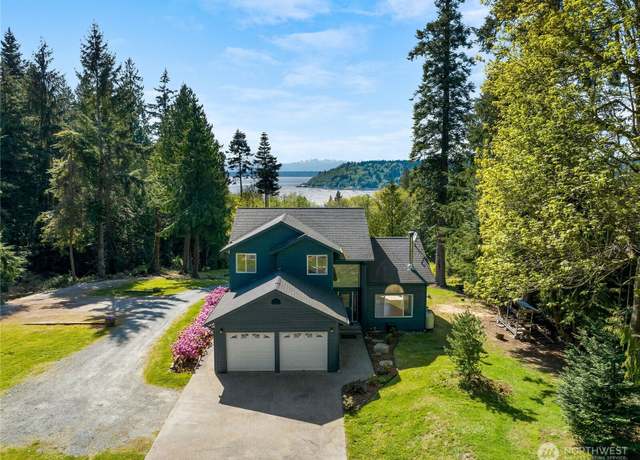 Property at 8053 Cultus Bay Rd, Clinton, WA 98236, 3 beds, 2.5 baths