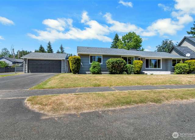Property at 220 Alder Ave, Sumner, WA 98390, 4 beds, 2 baths