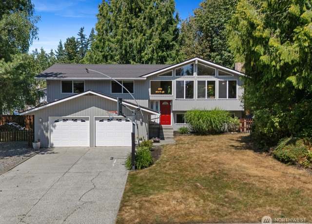 Property at 2231 102nd Pl SE, Everett, WA 98208, 4 beds, 2.5 baths