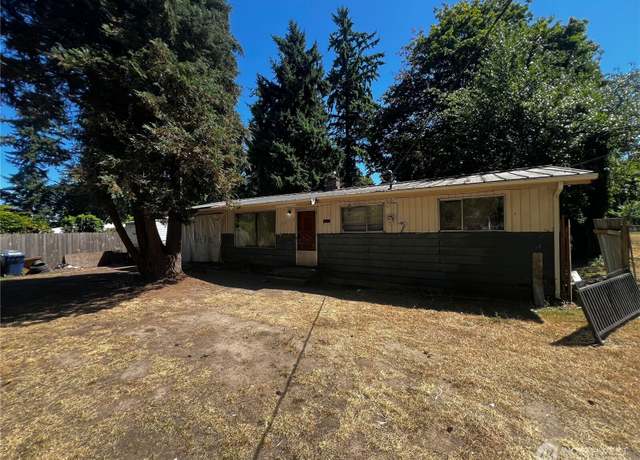 Property at 5615 S 305th St, Auburn, WA 98001, 3 beds, 1 bath