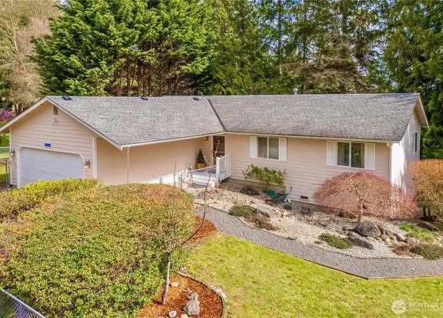 Property at 5842 Rest Pl NE, Bremerton, WA 98311, 3 beds, 2 baths